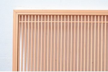 中古　新品未使用　繊細な格子が目を惹く筬欄間2枚セット(明かり取り、明り取り、オサランマ、おさらんま、格子欄間)(R-080569)