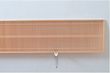 新古　未使用建具　枠(框)なし　細かな縦格子が美しい筬欄間2枚セット　(R-080570)