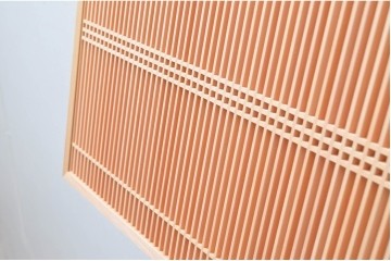 新古　未使用建具　枠(框)なし　細かな縦格子が美しい筬欄間2枚セット　(R-080570)