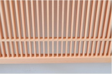 新古　未使用建具　枠(框)なし　細かな縦格子が美しい筬欄間2枚セット　(R-080570)