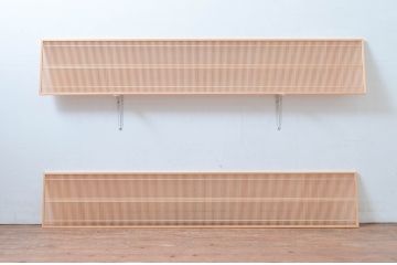 新古　未使用建具　枠(框)なし　細かな縦格子が美しい筬欄間2枚セット　(R-080571)