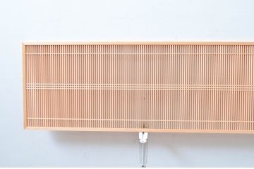 新古　未使用建具　枠(框)なし　細かな縦格子が美しい筬欄間2枚セット　(R-080572)