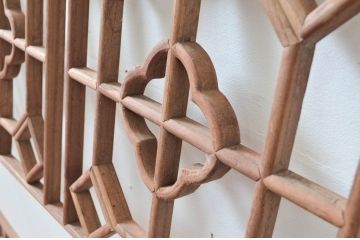 アジアン建具　激レア!希少　オリエンタルデザイン　こだわりの空間のアクセントになる作りの良い中国格子欄間2枚セット(韓国、明かり取り、明り取)(R-080574)