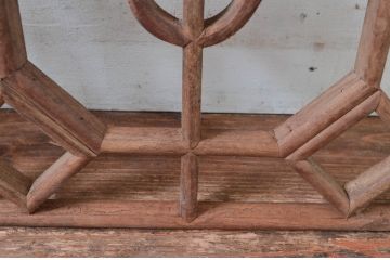 アジアン建具　激レア!希少　オリエンタルデザイン　こだわりの空間のアクセントになる作りの良い中国格子欄間2枚セット(韓国、明かり取り、明り取)(R-080574)