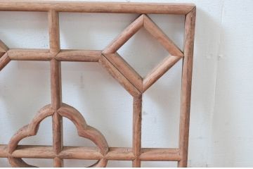 アジアン建具　激レア!希少　オリエンタルデザイン　こだわりの空間のアクセントになる作りの良い中国格子欄間2枚セット(韓国、明かり取り、明り取)(R-080574)