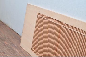 中古　繊細な格子が目を惹く筬欄間1枚(明かり取り、明り取り、オサランマ、おさらんま、格子欄間)(R-080575)
