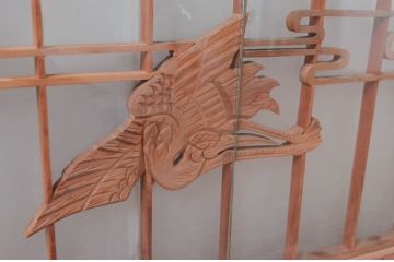 ビンテージ建具　両面ガラス　鶴に雲の図　落ち着いた和の空間を演出するガラス欄間1枚(明り取り、明かり取り)(R-080578)