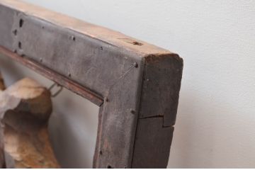 アンティーク建具　希少!!　江戸期　親子獅子の図　燻された味わいが魅力的な寺本堂の彫刻欄間(明り取り、明かり取り)(R-080579)