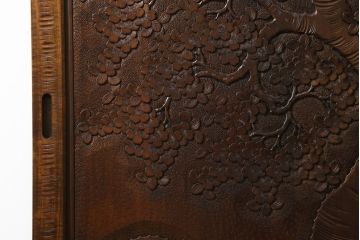 中古　美品　軽井沢彫り　民芸家具　上品な和の雰囲気を高める引き戸2枚セット(建具、窓)(R-080580)