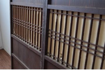 アンティーク建具　和の情緒あふれる障子帯戸2枚セット(引き戸、板戸、格子帯戸、障子戸)(R-080584)