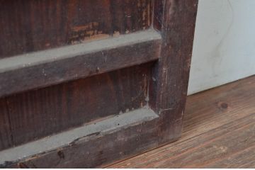 アンティーク建具　和モダンな空間作りにおすすめな横桟の板戸(窓)2枚セット(舞良戸、引き戸、建具)(R-080591)