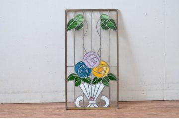 ジャンク品　和製ビンテージ　カラフルな色合いが可愛らしい草花デザインのステンドグラス1枚(明り取り、明かり取り、窓、建具、ヴィンテージ)(R-080592)