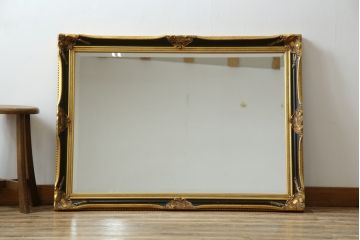 中古　美品　希少な廃番品　ハンドメイド　上品な雰囲気あふれるロココ調のウォールミラー(壁掛け鏡、姿見)(R-080597)