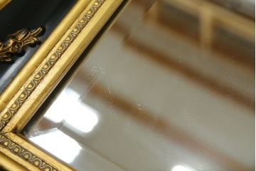 中古　美品　希少な廃番品　ハンドメイド　上品な雰囲気あふれるロココ調のウォールミラー(壁掛け鏡、姿見)(R-080597)