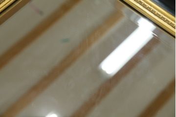 中古　美品　希少な廃番品　ハンドメイド　上品な雰囲気あふれるロココ調のウォールミラー(壁掛け鏡、姿見)(R-080597)