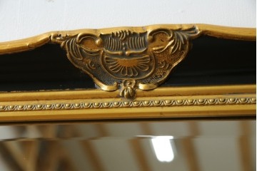 中古　美品　希少な廃番品　ハンドメイド　上品な雰囲気あふれるロココ調のウォールミラー　(R-080598)