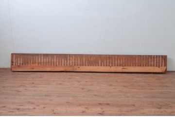 アンティーク建具　特大!　幅256cm　総欅(ケヤキ)材　躍動感ある牡丹(ボタン)の図柄が素敵な彫刻欄間(明り取り、明かり取り)(R-080599)