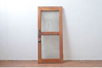 ビンテージ建具　どこか懐かしい雰囲気を感じるレトロな扉1枚(ガラス扉、木製ドア、建具)(R-080602)