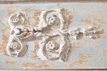 フランスアンティーク　特大!!　ペイント　彫刻入り　シャビーな風合いがおしゃれなウォールミラー(壁掛け鏡、姿見、店舗什器)(R-080607)
