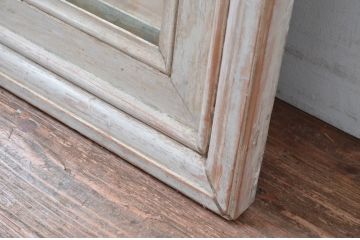 フランスアンティーク　ペイント　シンプルなスクエア型でお部屋に取り入れやすいシャビーな風合いの特大ミラー(ウォールミラー、姿見、壁掛け鏡、店舗什器)(R-080608)