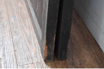 アンティーク建具　明治　深い色合いが味わい深い帯戸2枚セット(引き戸、板戸)(R-080614)