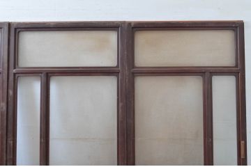 アンティーク建具　上手物!!　レトロな雰囲気感じる凝ったデザインのガラス戸4枚セット(引き戸、建具)(R-080622)