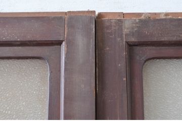 アンティーク建具　上手物!!　レトロな雰囲気感じる凝ったデザインのガラス戸4枚セット(引き戸、建具)(R-080622)