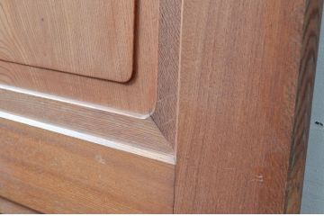 アンティーク建具　特注!!　上手物!!　総欅(ケヤキ)材　框の柾目と鏡板の柾目が美しい扉1枚(ドア、木製扉、建具)(R-080627)