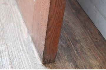 アンティーク建具　特注!!　上手物!!　総欅(ケヤキ)材　框の柾目と鏡板の柾目が美しい扉1枚(ドア、木製扉、建具)(R-080627)
