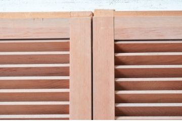 アンティーク建具　木の温もりを感じる幅狭ルーバー引き戸4枚セット(ジャロジー戸、雨戸、木製)(R-080631)