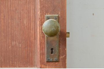 アンティーク建具　古い木味の素朴さが魅力のドア1枚(扉、木製扉、建具)(R-080633)