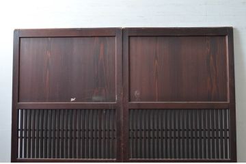 アンティーク建具　深みのある色合いが魅力的な格子帯戸2枚セット(引き戸、格子戸)(R-080638)