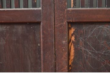 アンティーク建具　深みのある色合いが魅力的な格子帯戸3枚セット(引き戸、格子戸)(R-080639)