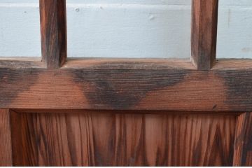 アンティーク建具　経年を感じさせる古い木味のガラス戸1枚(引き戸、建具)(R-080641)