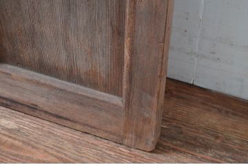 アンティーク建具　素朴で味わいのある古い木味が魅力のガラス戸1枚(引き戸、建具)(R-080642)