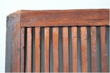和製アンティーク　明治から大正期　細やかな縦格子の趣ある蔵戸1枚　(R-080645)
