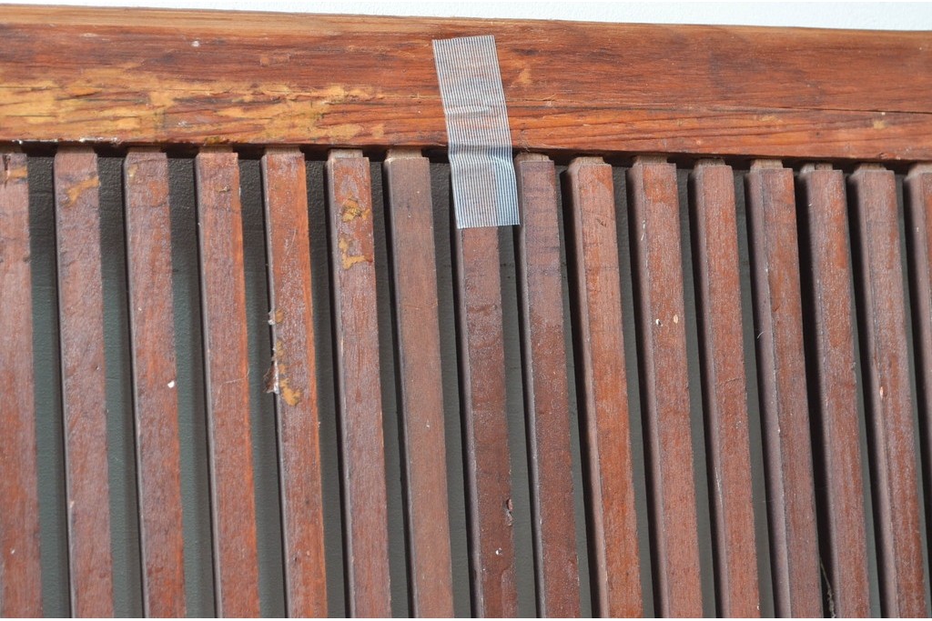 和製アンティーク　明治から大正期　細やかな縦格子の趣ある蔵戸1枚　(R-080645)