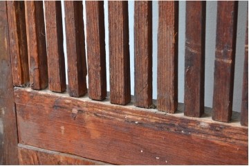 和製アンティーク　明治から大正期　細やかな縦格子の趣ある蔵戸1枚　(R-080645)