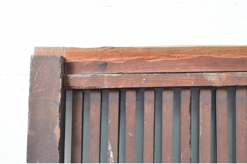 和製アンティーク　明治から大正期　細やかな縦格子の趣ある蔵戸1枚　(R-080645)