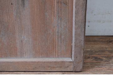 アンティーク建具　使い込まれた風合いが味わい深い!木味感じるガラス戸1枚(引き戸、建具)(R-080649)