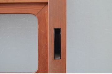 アンティーク建具　裏障子付き　和風の空間づくりにおすすめな格子戸3枚セット(ガラス帯戸、引き戸、建具)(R-080651)