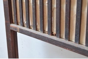 アンティーク建具　和の風情が感じられる裏障子付きの格子戸1枚(障子戸、引き戸)(R-080652)