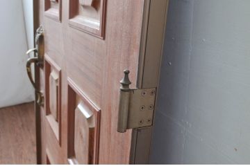 ビンテージ建具　ペイント仕上げ限定　金属製　どこか懐かしい雰囲気を感じるレトロなドア1枚(扉、木製ドア、ヴィンテージ)(R-080653)