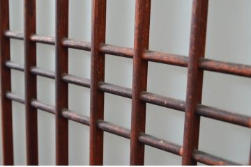 アンティーク建具　和の風情あふれるガラス入り格子帯戸3枚セット(板戸、引き戸、ガラス帯戸)(R-080654)