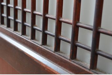 アンティーク建具　和の風情あふれるガラス入り格子帯戸3枚セット(板戸、引き戸、ガラス帯戸)(R-080654)