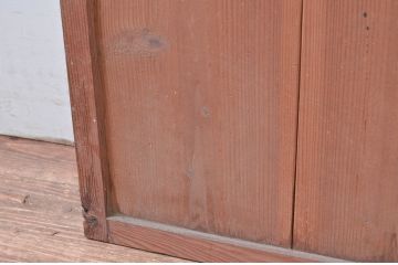 アンティーク建具　使い込まれた風合いが味わい深いガラス戸1枚(引き戸)(R-080658)