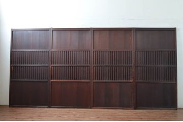 アンティーク建具　上質な和の空間を演出する無双戸4枚セット(無双帯戸、引き戸、格子戸、板戸、帯戸)(R-080660)