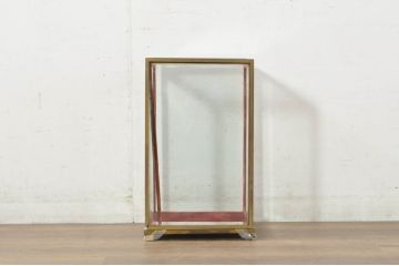 フランスアンティーク　真鍮(しんちゅう)フレームのシンプルな卓上ガラスケース(ショーケース、ディスプレイケース、コレクションケース、キャビネット、飾り棚、陳列棚、店舗什器)(R-080662)