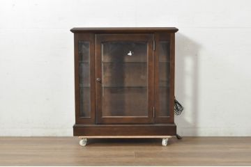中古　希少な廃番品!!　えぞ民芸　ナラ材　さりげなく空間になじむシンプルで小ぶりな飾り棚(収納棚、戸棚、サイドキャビネット、リビングボード、引き出し)(R-080663)