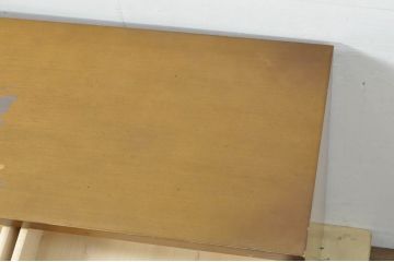 中古　カリモク家具(karimoku)　domani(ドマーニ)　Morganton(モーガントン)　希少なライトコニャック色　直線的でシンプルなデザインが取り入れやすいデスク(平机、在宅ワーク、在宅用ワークデスク、サイドボード)(定価約18万円)(R-080666)